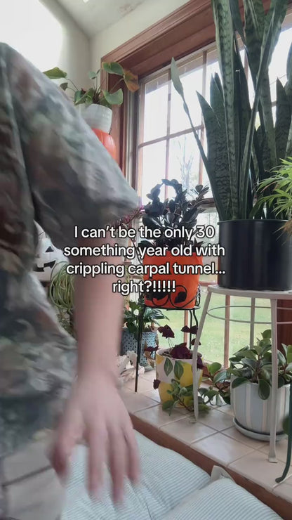 Light Electric  Hand Massager